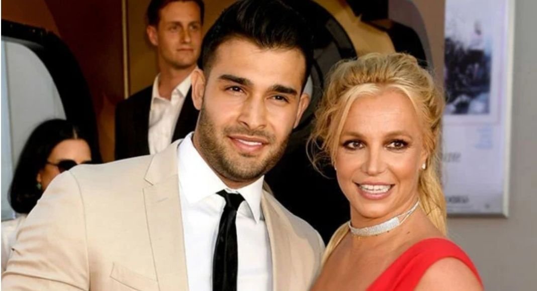 Britney Spears Announce with Instagram about Pregnancy | TOI