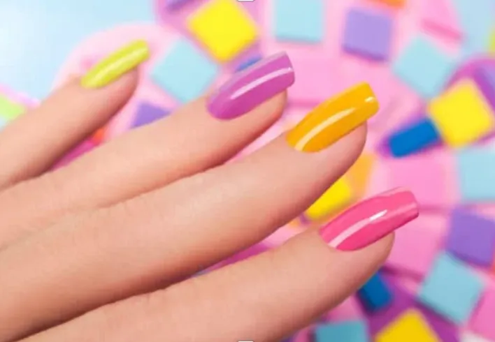 Fruity color pop nails