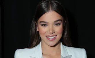 Hailee Steinfeld, hailee steinfeld josh allen, josh allen hailee steinfeld, hailee steinfeld nude, hailee steinfeld movies and tv shows, josh allen and hailee steinfeld