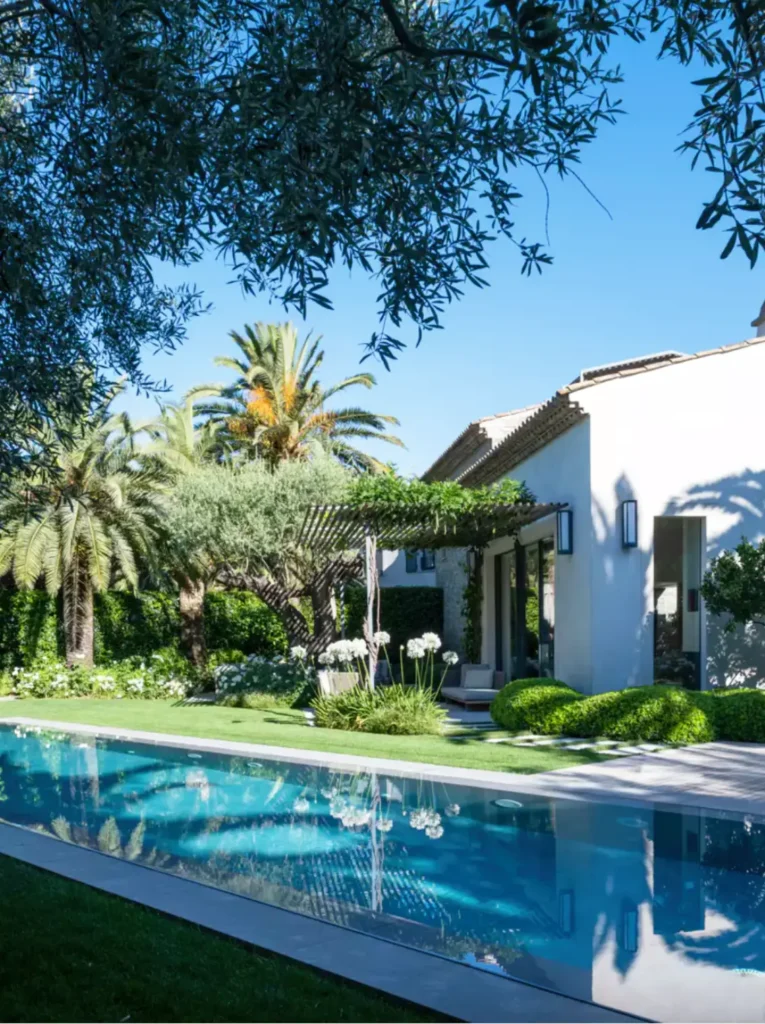 Luxury villas in Provence