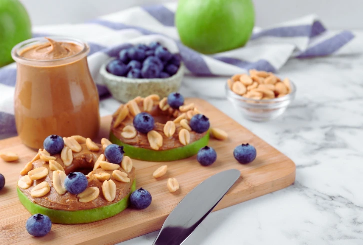 Apple slices with nut butter